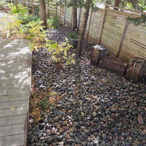 Riverstone garden accent